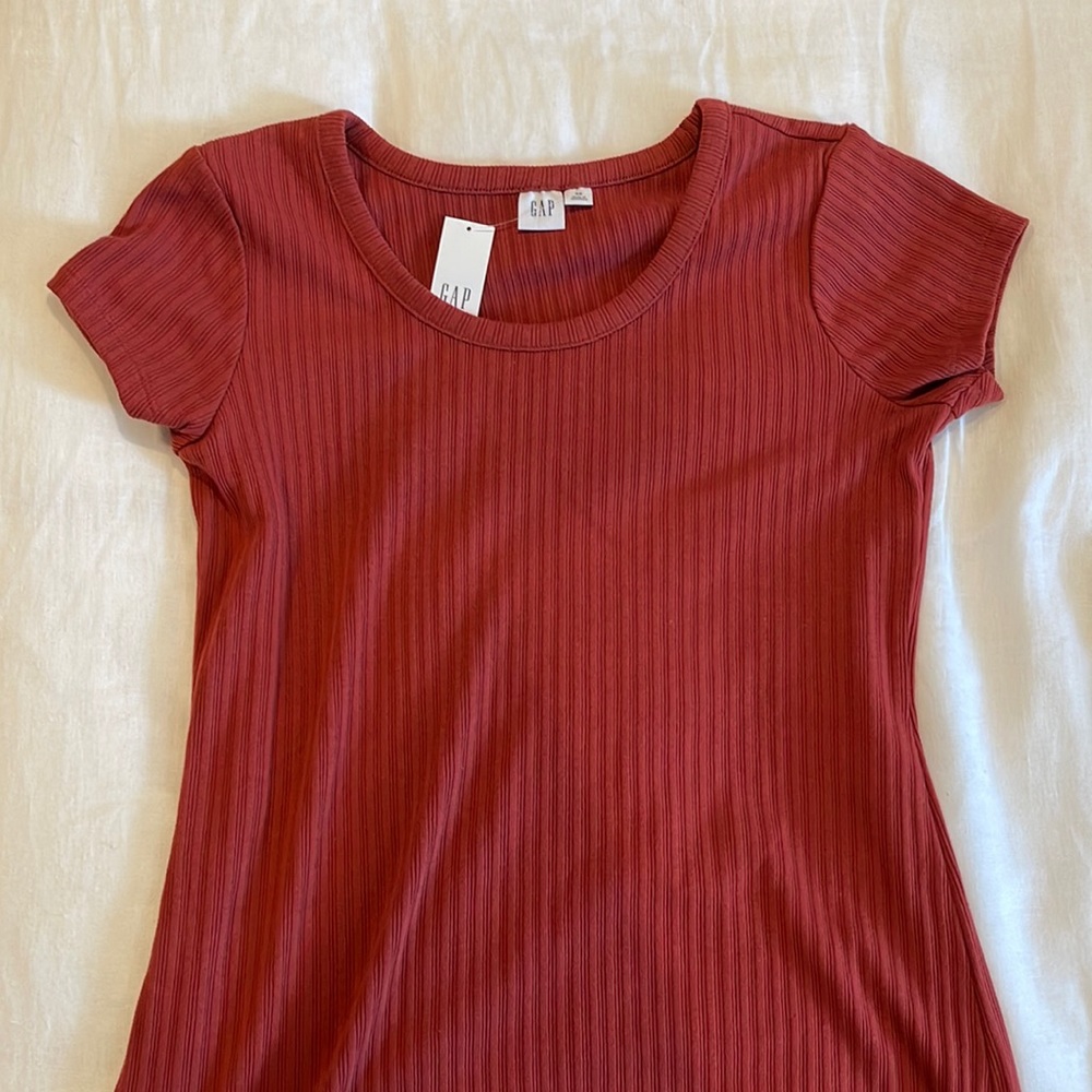 Gap midi dress in blush size xs — brand new!